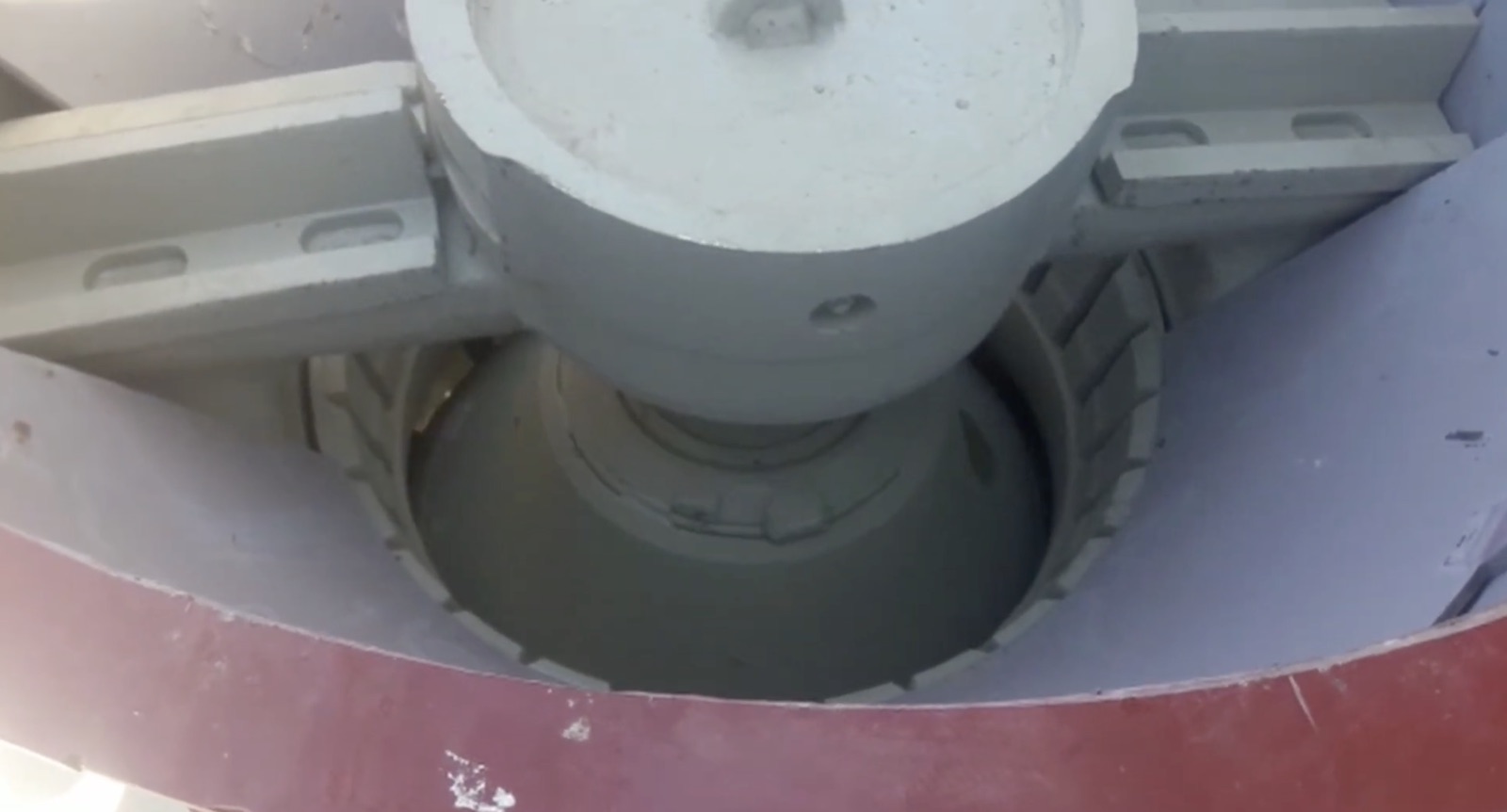 Wnetrze kruszarki stozkowej Gelen serii GHC - przewodnik wymiany okladzin