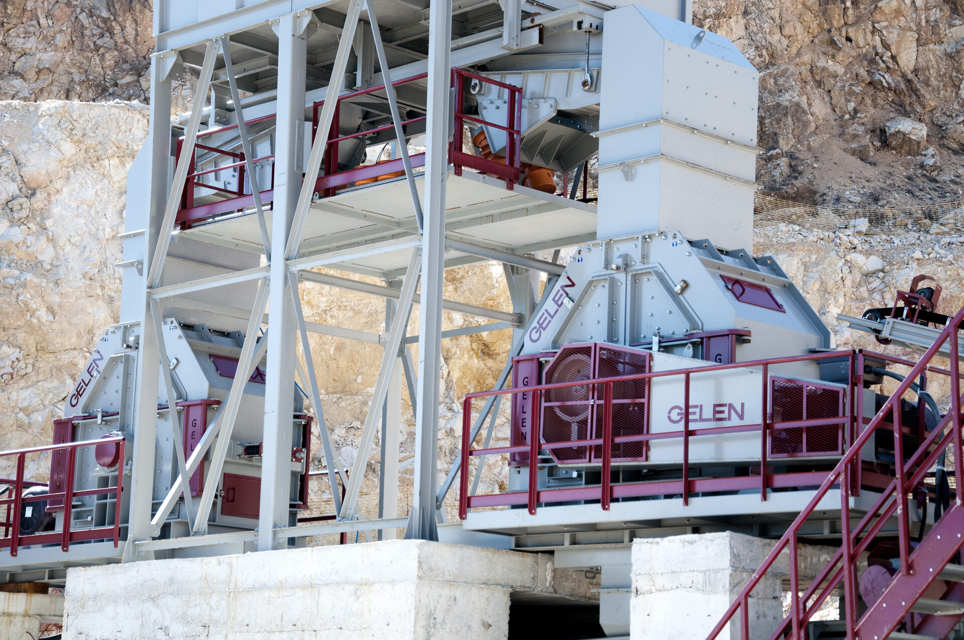 Trituradora de impacto secundaria GELEN serie DST para grava de río