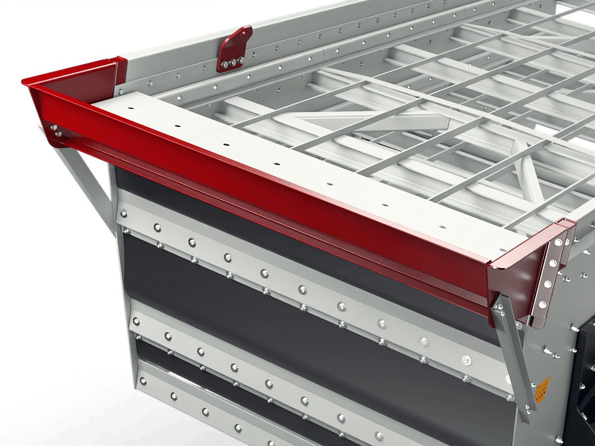 GELEN STE2460 four-deck inclined vibrating screen — feed chute